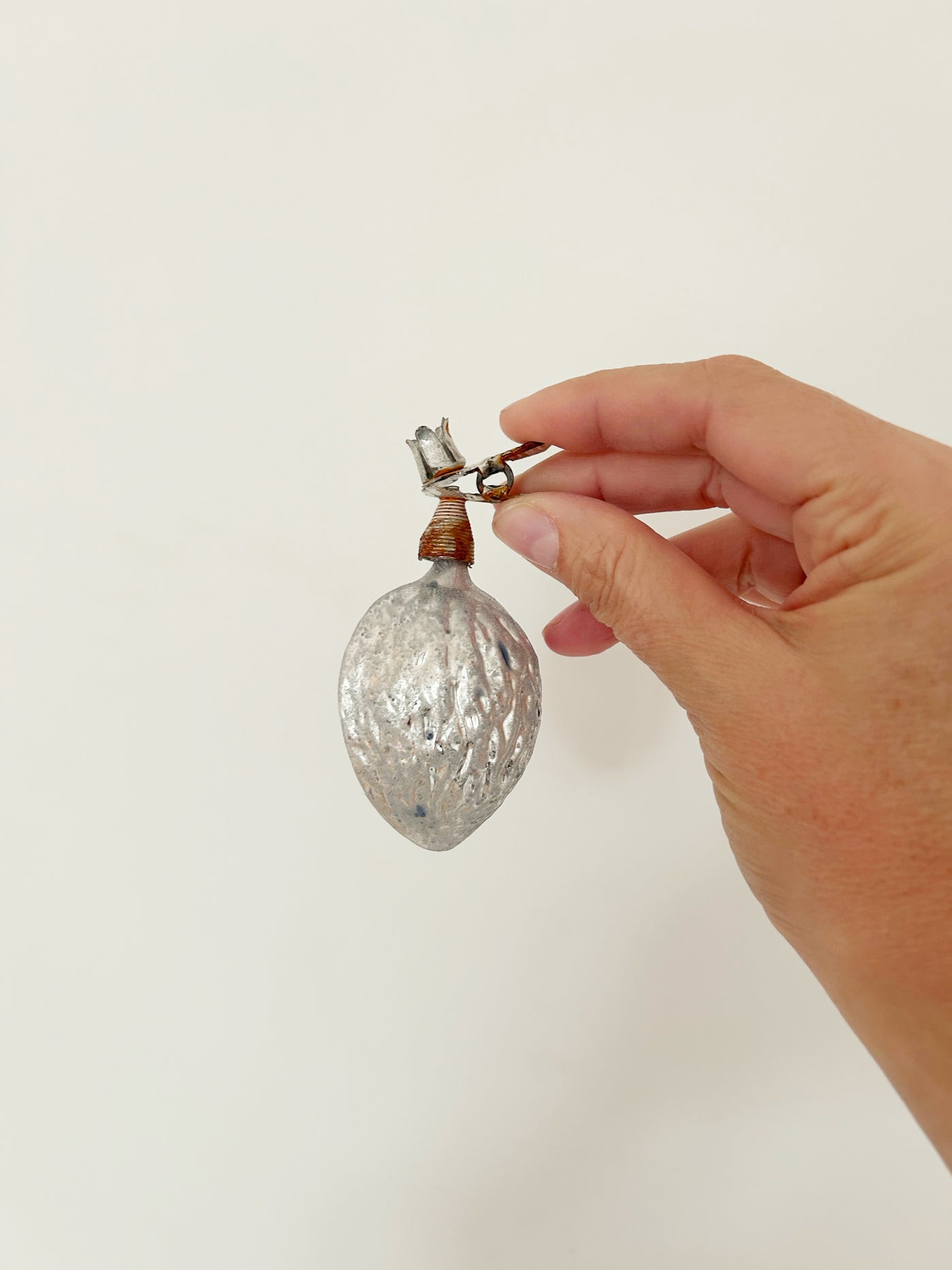 Juletræslysholder - valnød